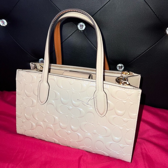 ‼️SOLD‼️ 
NWT Coach Outlet Nina Small Tote Bag In Signature Leather - Picture 3 of 13